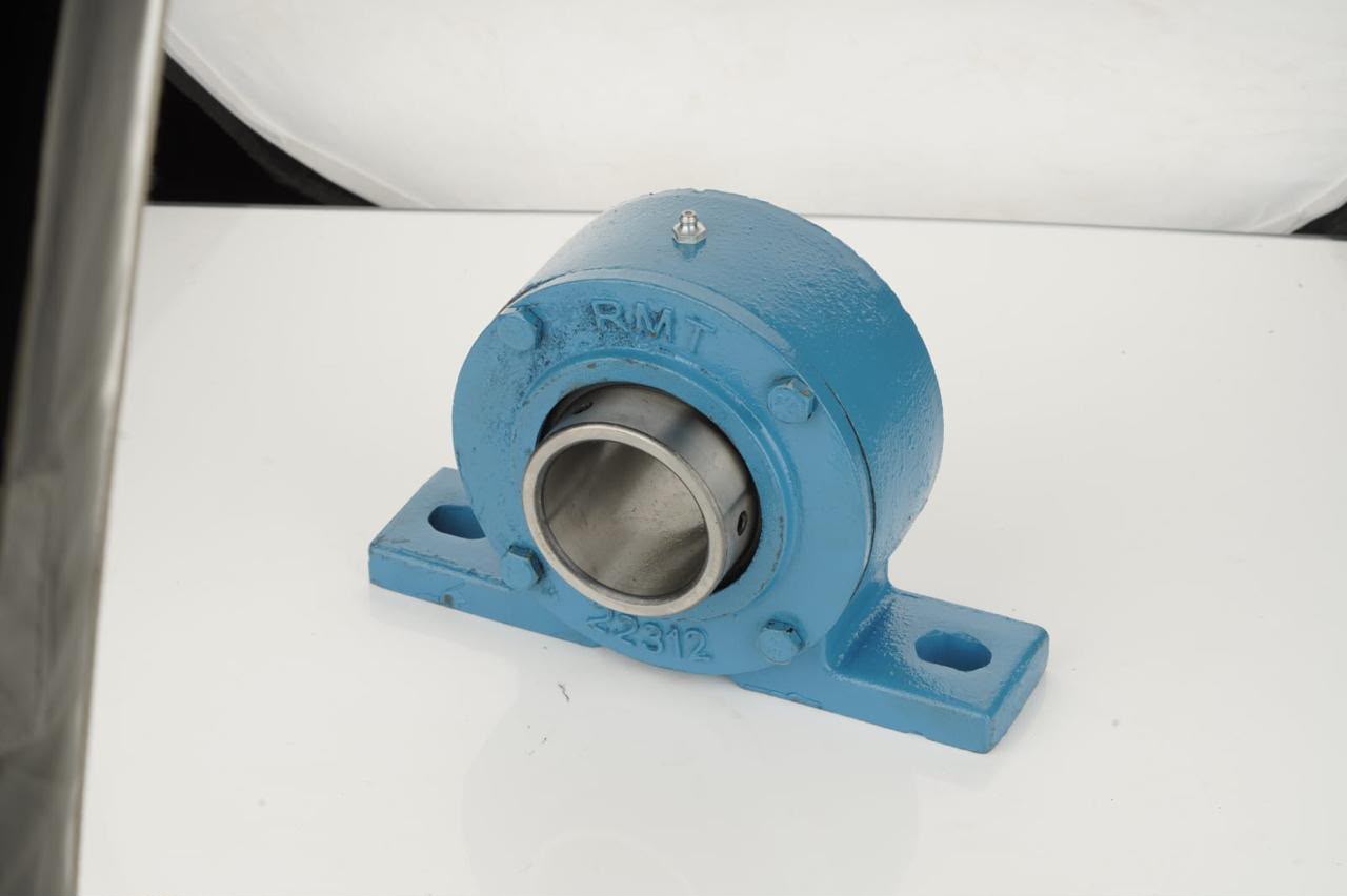 RMT Special Long Inner Bearing Housing Assembly – 22312 by RMT Bearings